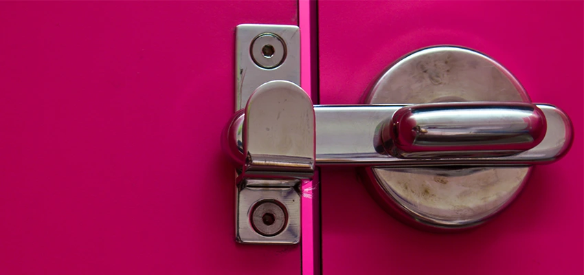 Childproof Gate Lock in Deltona, Florida