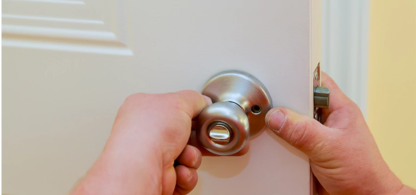 After-hours Locksmith For Lock And Key Installation in Deltona, FL